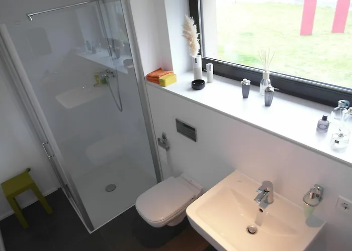 Hotell Zum Weissen Kreuz 3*